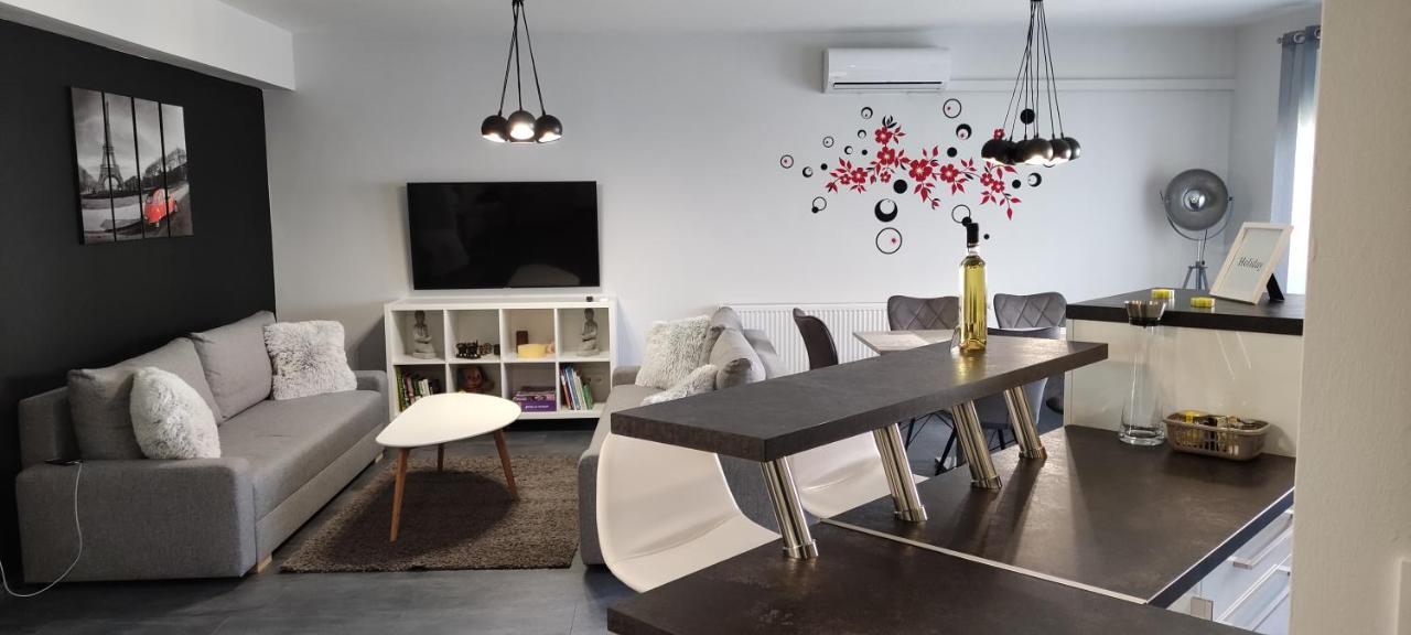 Ikon Apartman Hajduszoboszlo Exterior foto