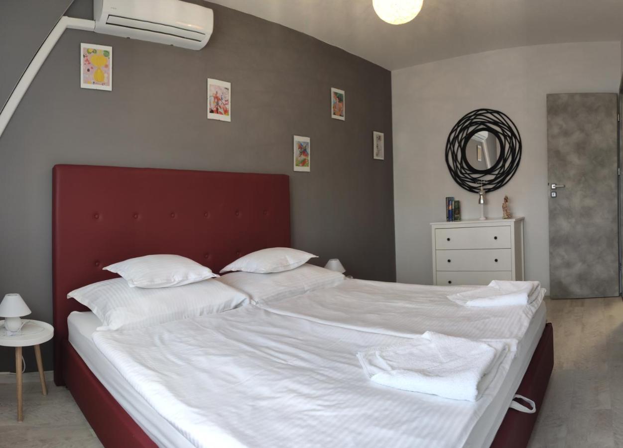 Ikon Apartman Hajduszoboszlo Exterior foto
