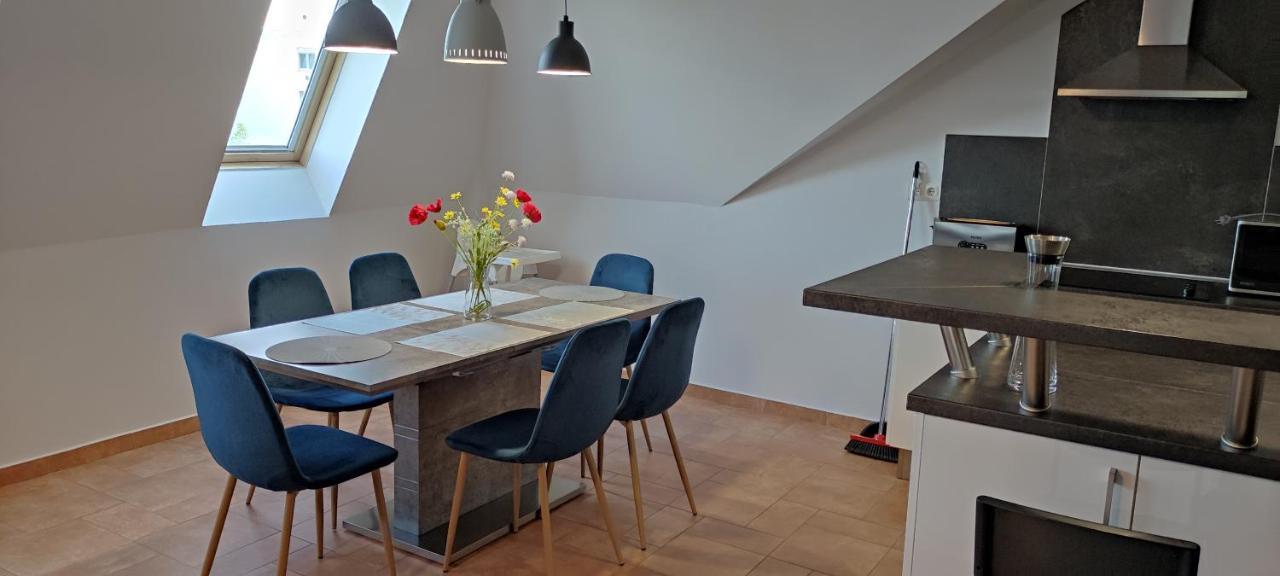 Ikon Apartman Hajduszoboszlo Exterior foto