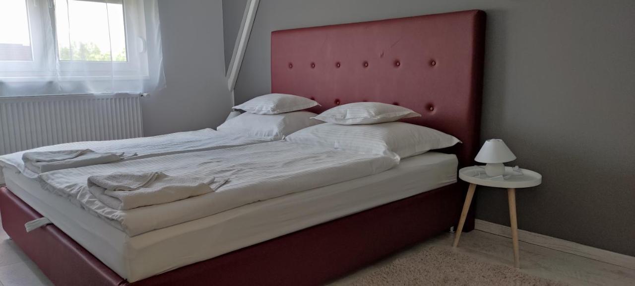 Ikon Apartman Hajduszoboszlo Exterior foto