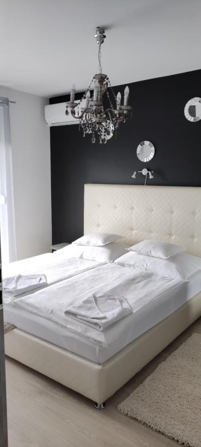 Ikon Apartman Hajduszoboszlo Exterior foto